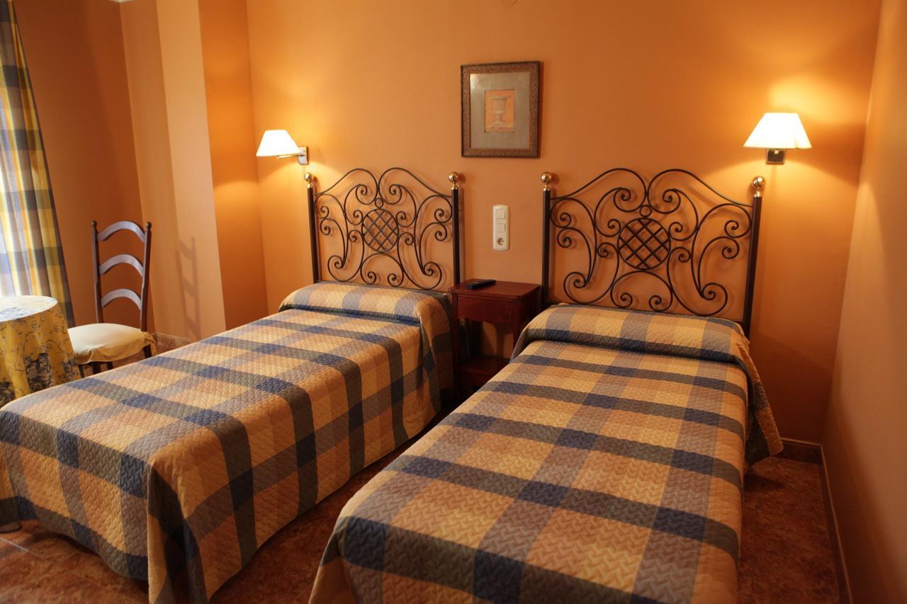 Hotel Los Arcos Villafranca del Cid Dış mekan fotoğraf